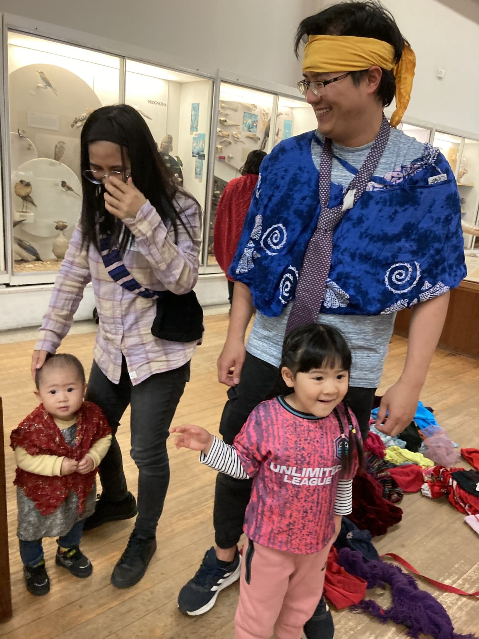 Dress up & learning about animals!