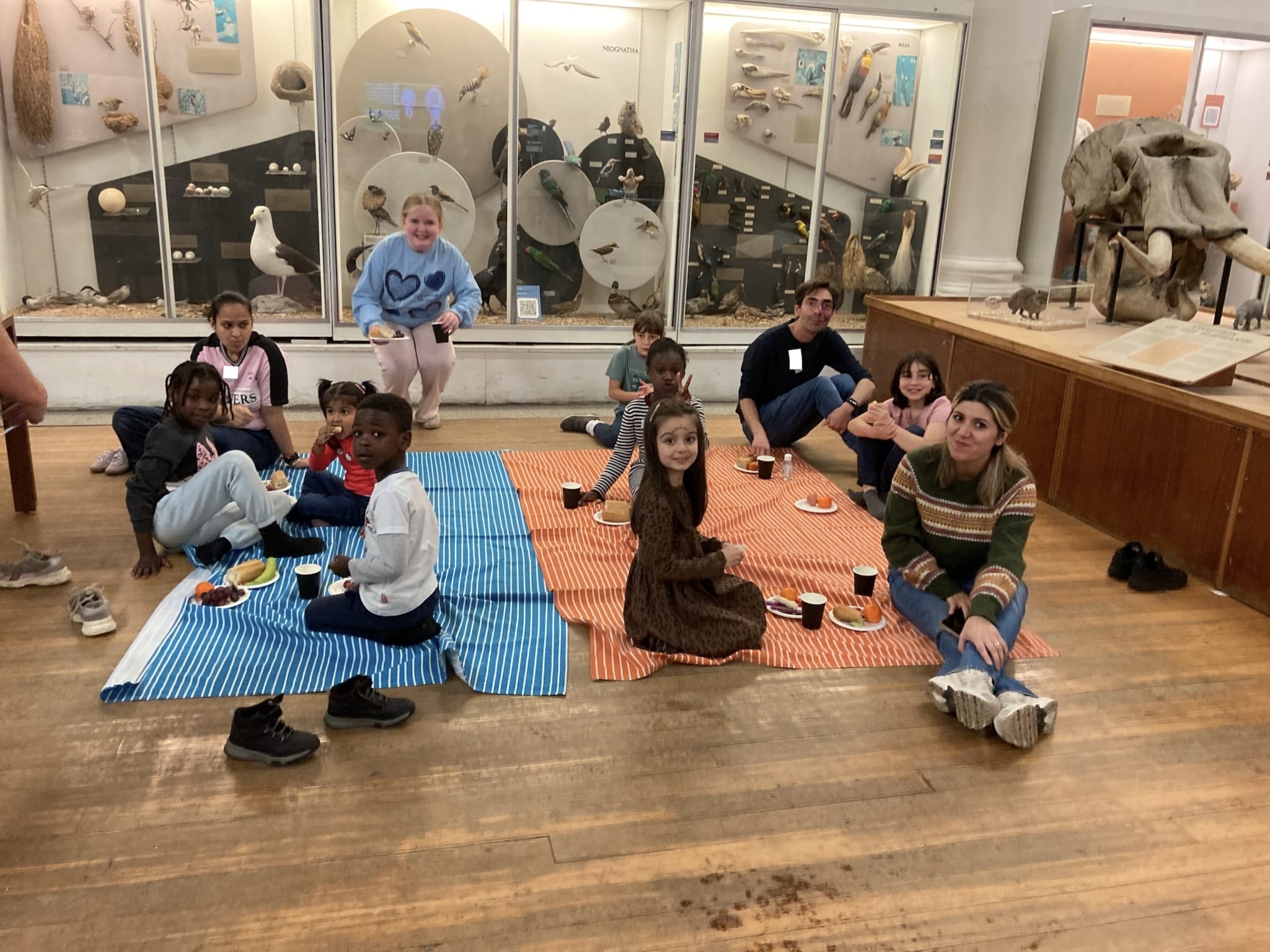We love a PIcnic at a MUSEUM!